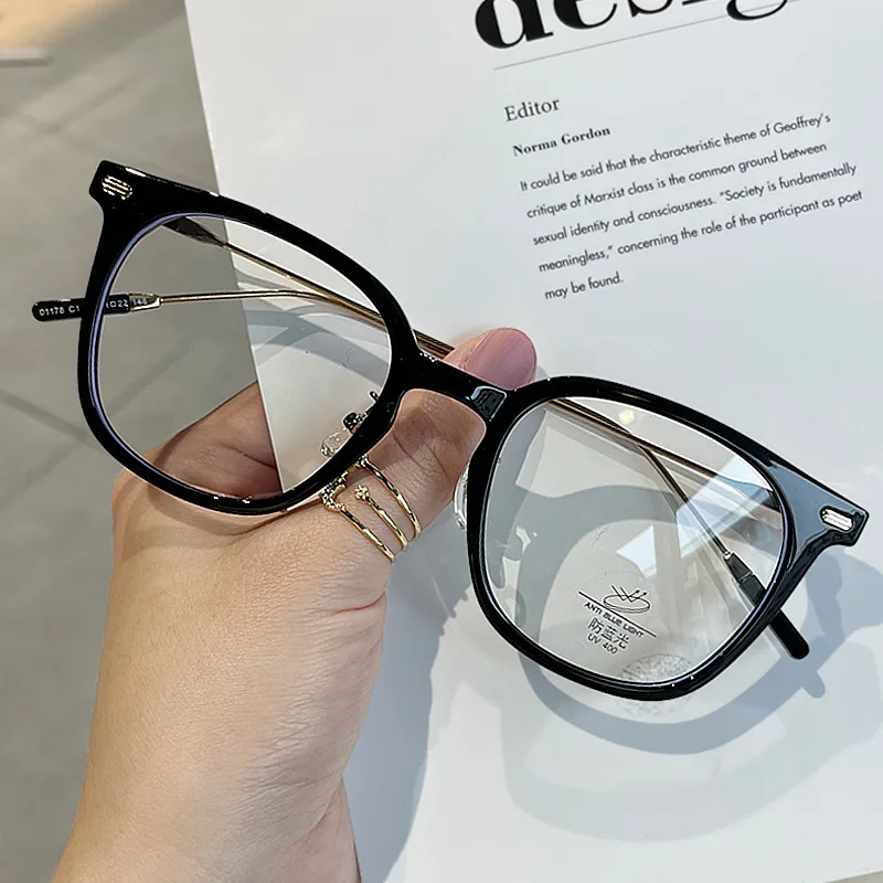 New Myopia Glasses Vintage Anti Blue Light Ray Near Sight Eyeglasses Women Men Computer Optical Eyewear Diopter 0 To -4.0 Gafas
New Myopia Glasses Vintage Anti Blue Light Ray Near Sight Eyeglasses Women Men Computer Optical Eyewear Diopter 0 To -4.0 Gafas