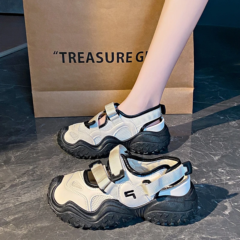 Women's Baotou Sandals Thick Bottom Baotou Velcro Hollowed Out Mesh Daddy Shoes Summer Breathable Sports Running Shoes For Women
Women's Baotou Sandals Thick Bottom Baotou Velcro Hollowed Out Mesh Daddy Shoes Summer Breathable Sports Running Shoes For Women