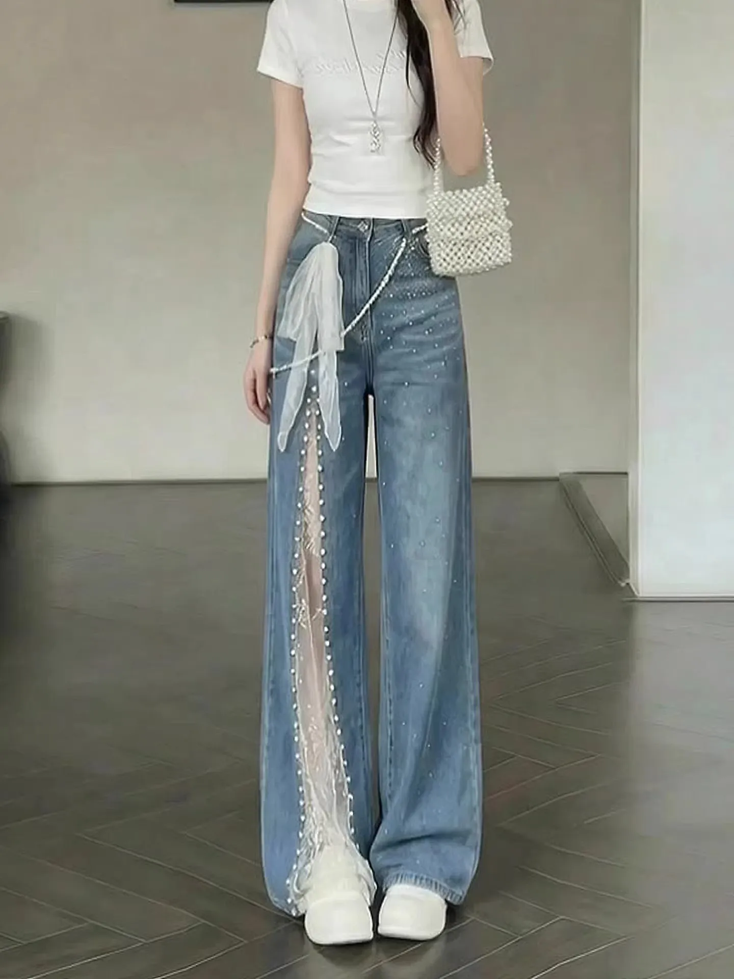 High Waist Straight Leg Denim Pants Women's Spring New Blue Lace Pearl Patchwork Design Loose Slimming Wide Leg Pants
High Waist Straight Leg Denim Pants Women's Spring New Blue Lace Pearl Patchwork Design Loose Slimming Wide Leg Pants