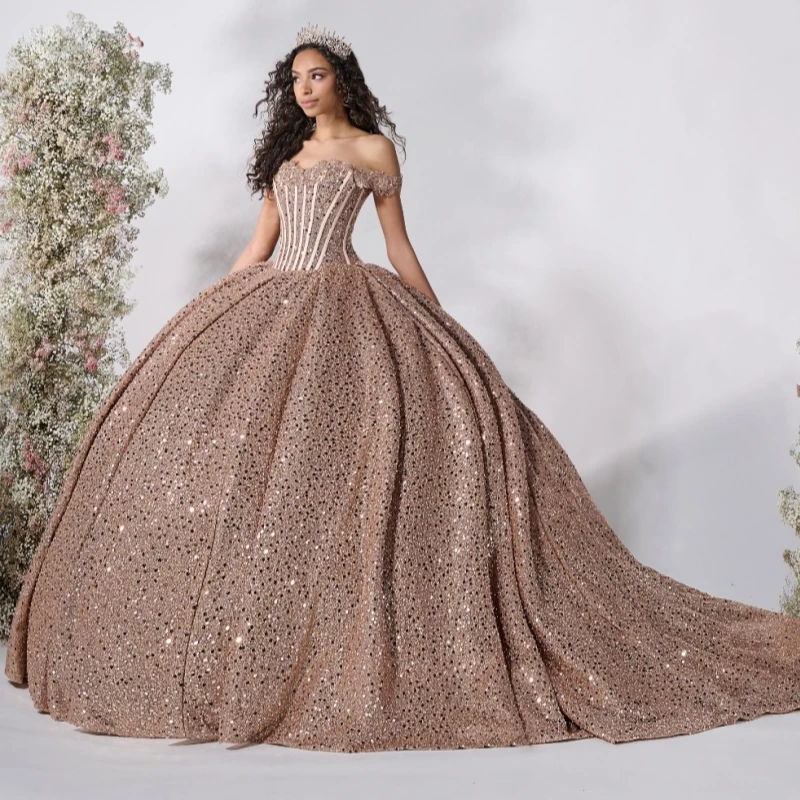 Champagne Gold Shiny Princess Quinceanera Dresses Off Shoulder Sequined Beading Sweet 16 Dress Ball Gown Vestidos De 16 Anos
Champagne Gold Shiny Princess Quinceanera Dresses Off Shoulder Sequined Beading Sweet 16 Dress Ball Gown Vestidos De 16 Anos