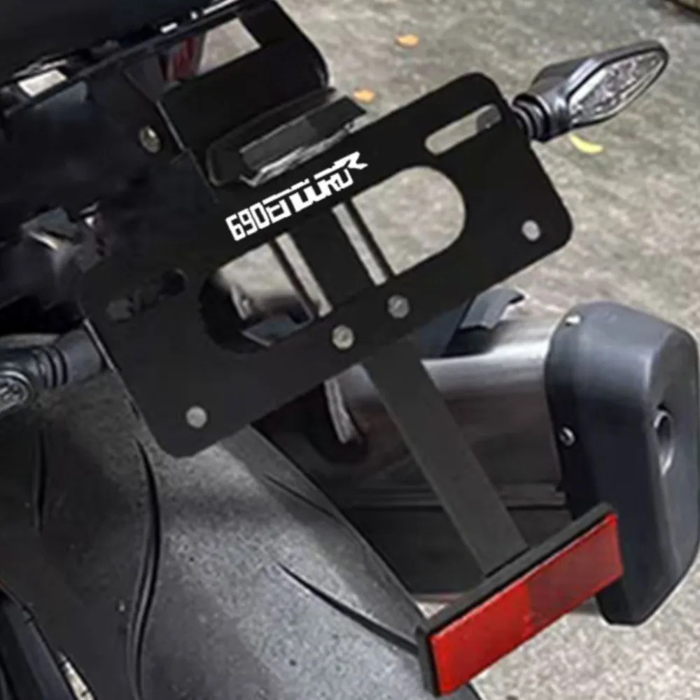 For 690SMCR 690SMC-R 690Enduro R 690SMCR 2019 2020 2021 2022 2023 2024 Tail Tidy Fender Eliminator License Plate Holder
For 690SMCR 690SMC-R 690Enduro R 690SMCR 2019 2020 2021 2022 2023 2024 Tail Tidy Fender Eliminator License Plate Holder
