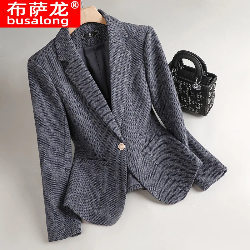 Новый стильный модный костюм, повседневный женский профессиональный пиджак с длинными рукавами, официальная куртка, рабочая одежда8636
Новый стильный модный костюм, повседневный женский профессиональный пиджак с длинными рукавами, официальная куртка, рабочая одежда8636