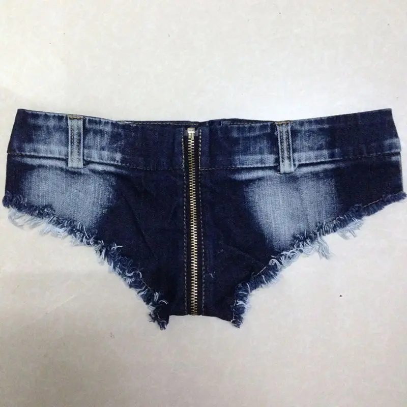 Новые сексуальные джинсовые шорты с молнией и низкой посадкой для ночного клуба, ультракороткие женские шорты 2026 года
Новые сексуальные джинсовые шорты с молнией и низкой посадкой для ночного клуба, ультракороткие женские шорты 2026 года