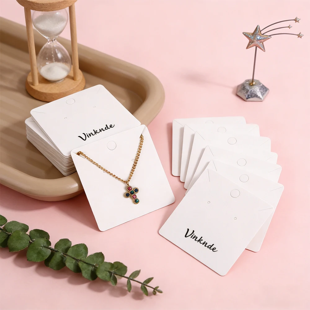 50/100/200 шт. Модные картонные карточки для демонстрации украшений (серьги, браслеты, ожерелья) с индивидуальным логотипом, 5,5*5,5 см, вырезанные по контуру
50/100/200 шт. Модные картонные карточки для демонстрации украшений (серьги, браслеты, ожерелья) с индивидуальным логотипом, 5,5*5,5 см, вырезанные по контуру