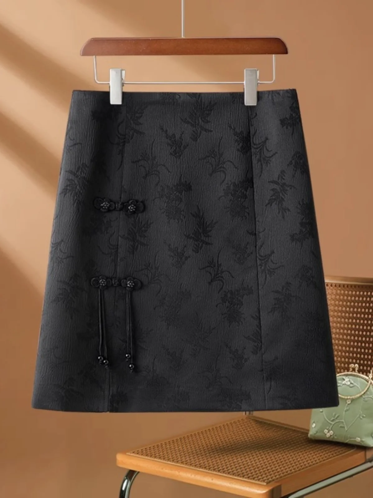 New Chinese Sle Small Fraance Wind f Skirt Women's Spring Autumn New Patterned A-Line ort Skirt High Waist Design
New Chinese Sle Small Fraance Wind f Skirt Women's Spring Autumn New Patterned A-Line ort Skirt High Waist Design