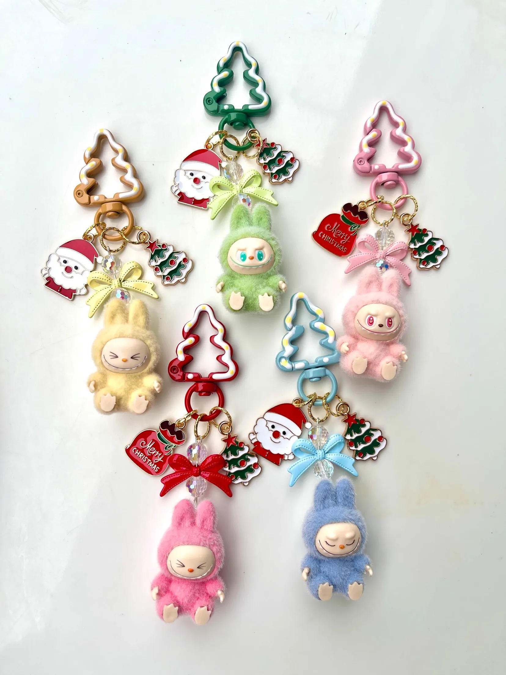 Брелок Labubu Kawaii, креативная трехмерная кукла с героями мультфильмов, мини-сумка, подвеска, автомобильный брелок для женщин и мужчин, трендовые подарки, новинка 2023 г.
Брелок Labubu Kawaii, креативная трехмерная кукла с героями мультфильмов, мини-сумка, подвеска, автомобильный брелок для женщин и мужчин, трендовые подарки, новинка 2023 г.