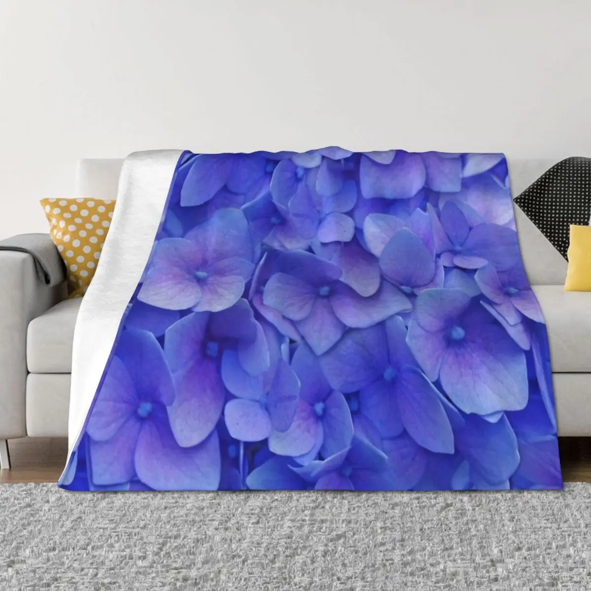 Hydrangea blue Throw Blanket for babies Extra Large Throw funny gift Fashion Sofas Blankets
Hydrangea blue Throw Blanket for babies Extra Large Throw funny gift Fashion Sofas Blankets
