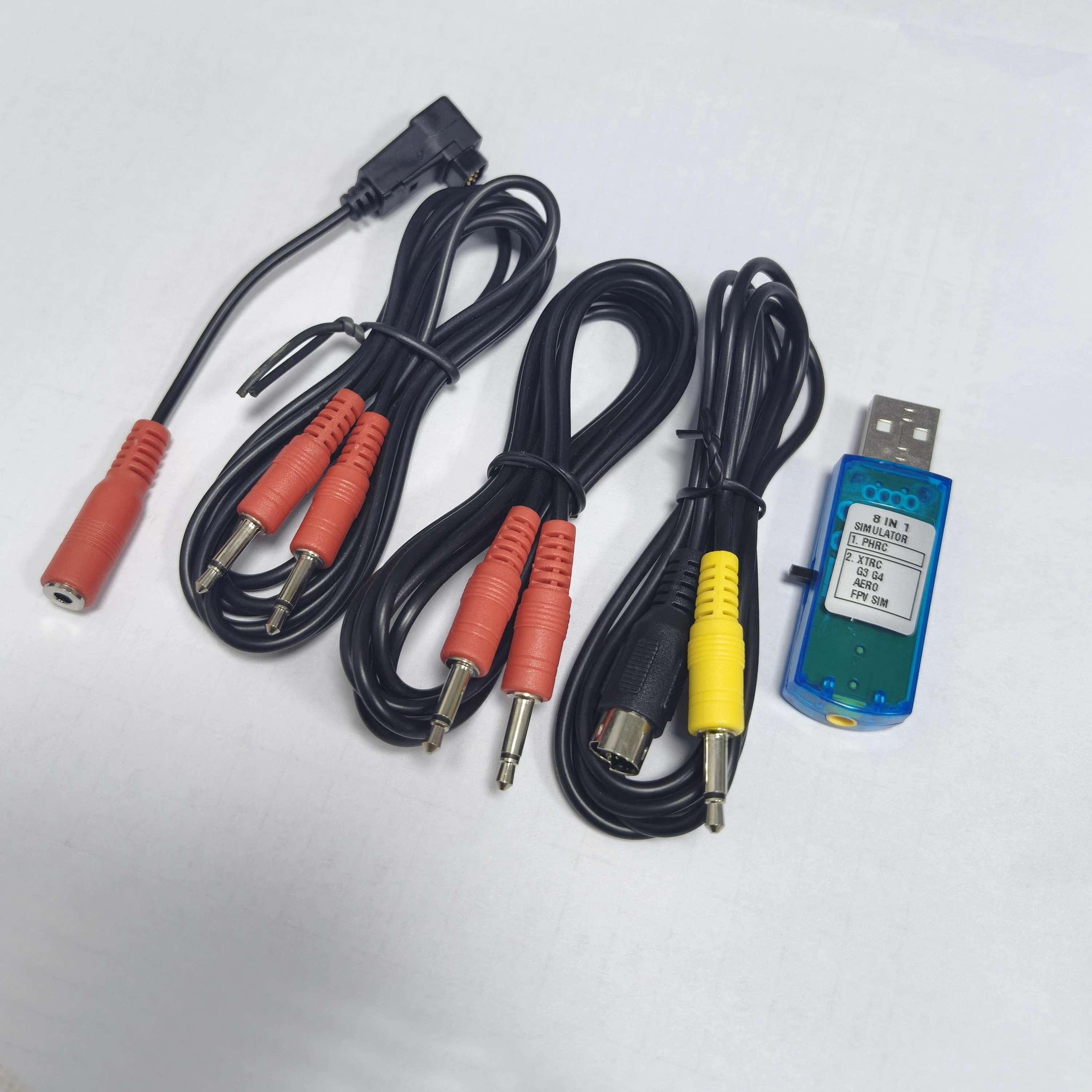 Многофункциональный USB-контроллер 8-в-1 для авиасимуляторов, совместимый с XTR5, FMS G3, G4, FPV-дронами и вертолетами
Многофункциональный USB-контроллер 8-в-1 для авиасимуляторов, совместимый с XTR5, FMS G3, G4, FPV-дронами и вертолетами