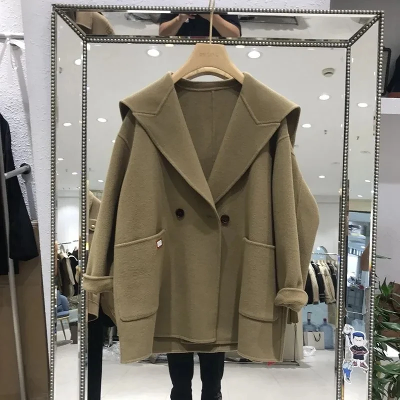 Large Size Thick Warm Wool Coats Women's New Arrival Navy Neck Woolen Jacket Fashion Female Clothing Winter Loose Casual Outwear
Large Size Thick Warm Wool Coats Women's New Arrival Navy Neck Woolen Jacket Fashion Female Clothing Winter Loose Casual Outwear