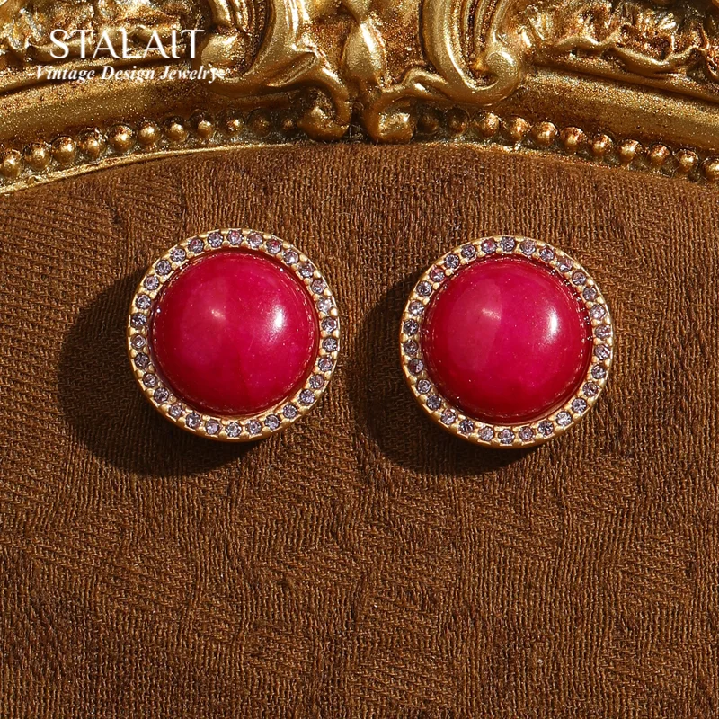 Vintage Rose Red Agate Earrings Stud Natural Stone Round Accessories Antique Gold Color Luxury Designer Jewelry 2025 Christmas
Vintage Rose Red Agate Earrings Stud Natural Stone Round Accessories Antique Gold Color Luxury Designer Jewelry 2025 Christmas
