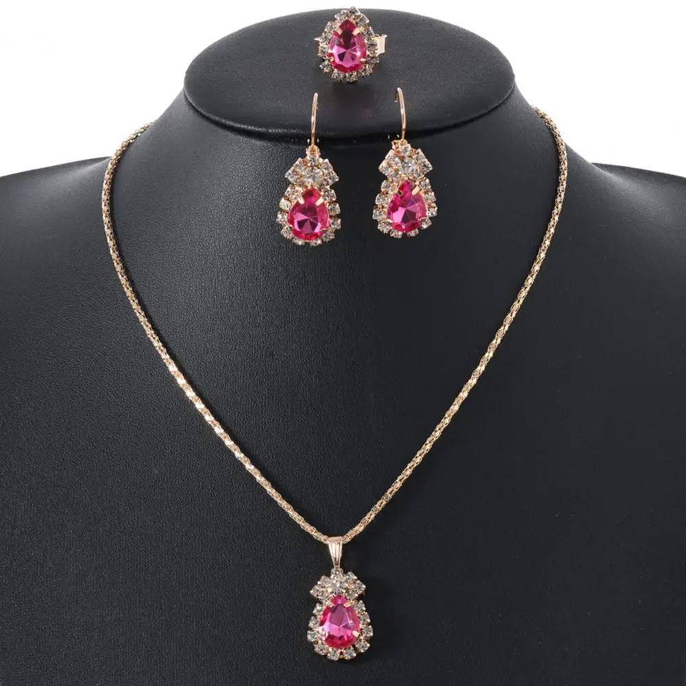 Statement Jewelry Set Elegant Rhinestone Jewelry Set with Pendant Necklace Drop Earrings Adjustable Ring Sparkling Women's
Statement Jewelry Set Elegant Rhinestone Jewelry Set with Pendant Necklace Drop Earrings Adjustable Ring Sparkling Women's