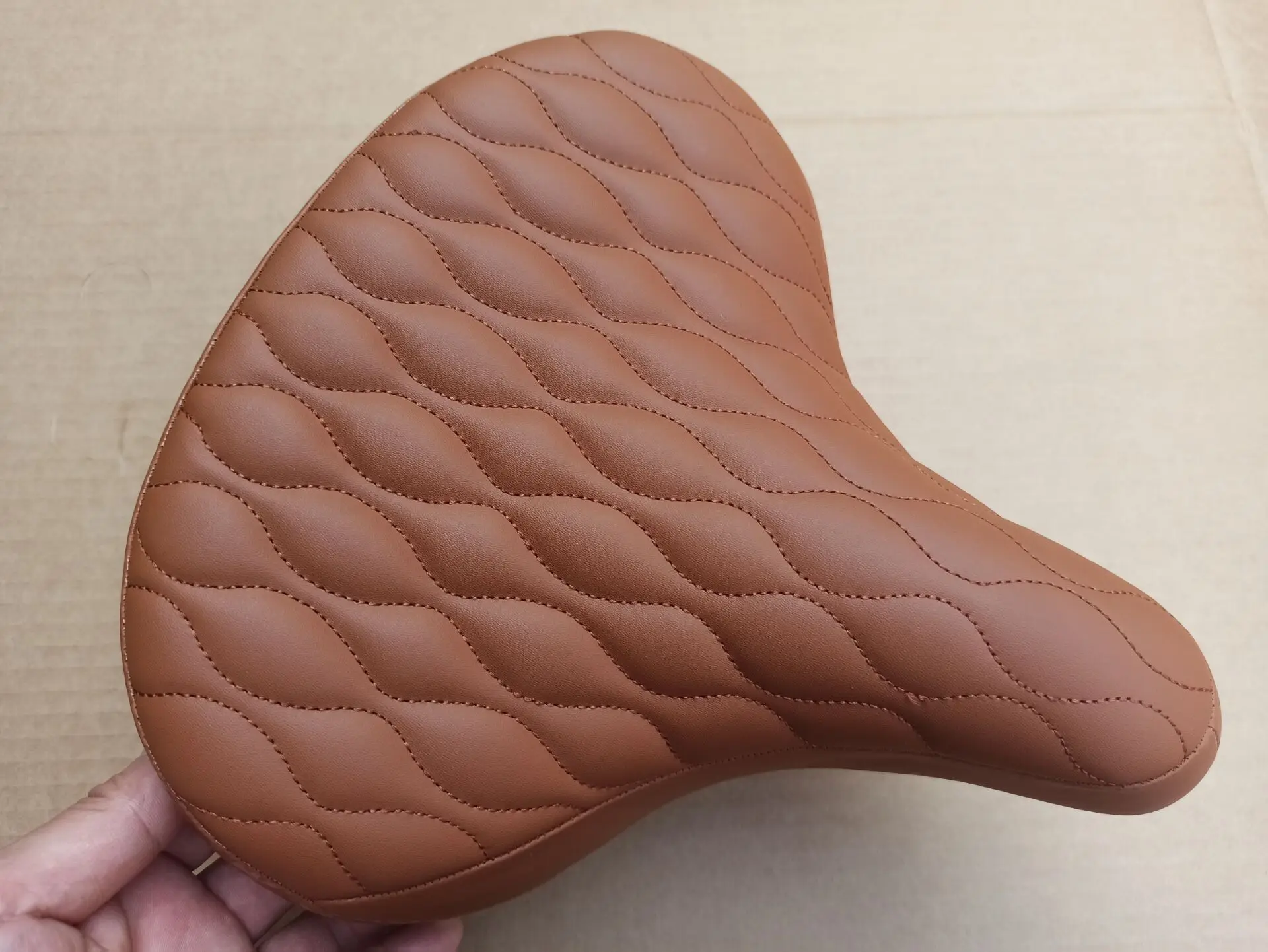 Vintage conical spring bike seat saddle ATV electric bike saddle retro bicycle saddle shock absorber front seat mat
Vintage conical spring bike seat saddle ATV electric bike saddle retro bicycle saddle shock absorber front seat mat