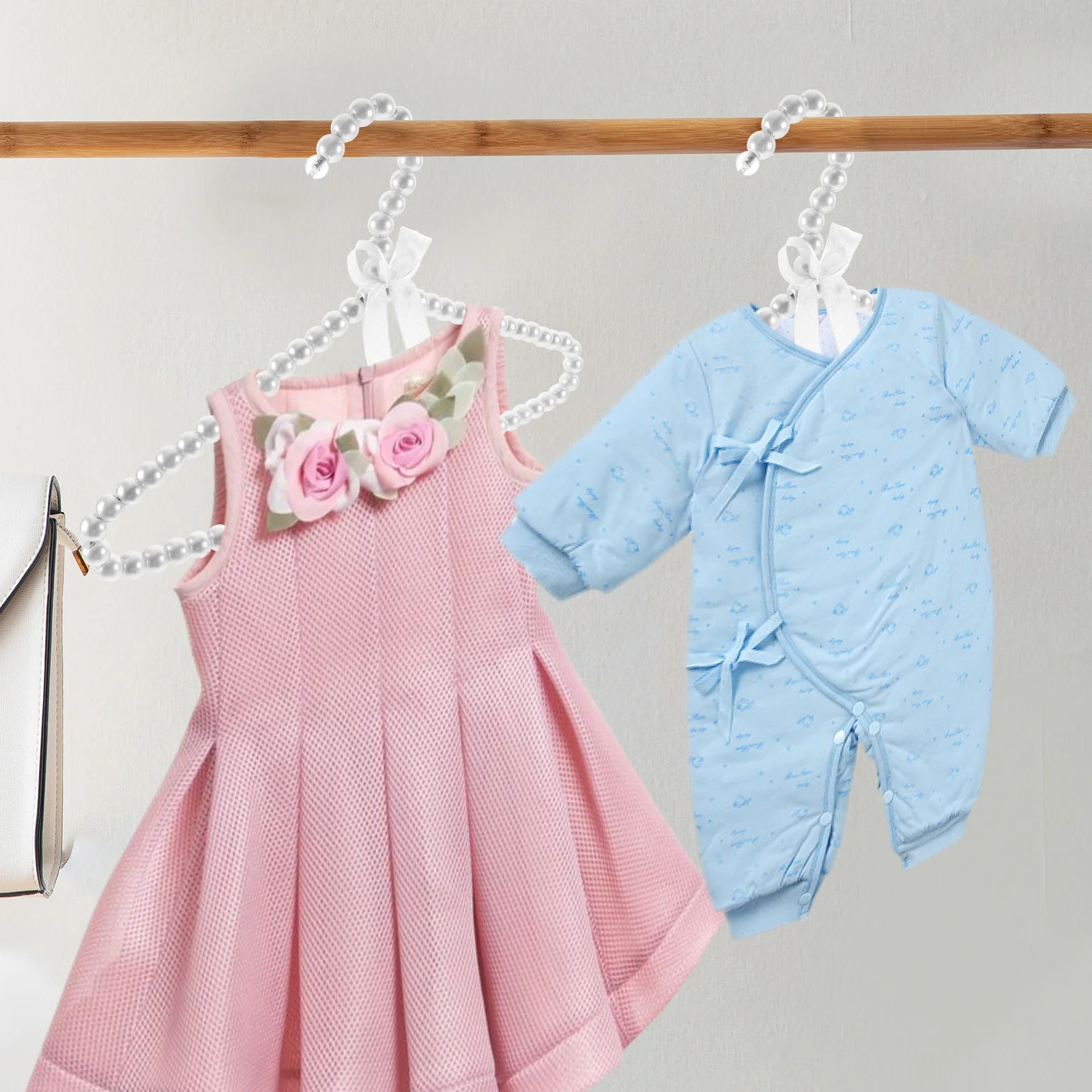 2PCS Pearl Pink Small Closet Organizer Youth Hangers Toddler Kids Baby Closet Organizer Hangers Nursery Storage
2PCS Pearl Pink Small Closet Organizer Youth Hangers Toddler Kids Baby Closet Organizer Hangers Nursery Storage