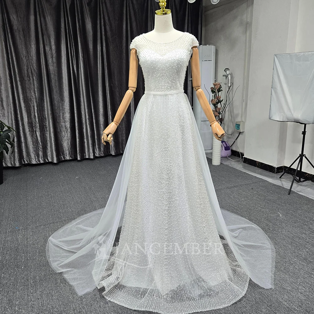 White Tulle Lace O-Neck Sweep Train Wedding Formal Prom Dresses Bridal A-line Floor Length Customized vestidos de novia boda
White Tulle Lace O-Neck Sweep Train Wedding Formal Prom Dresses Bridal A-line Floor Length Customized vestidos de novia boda