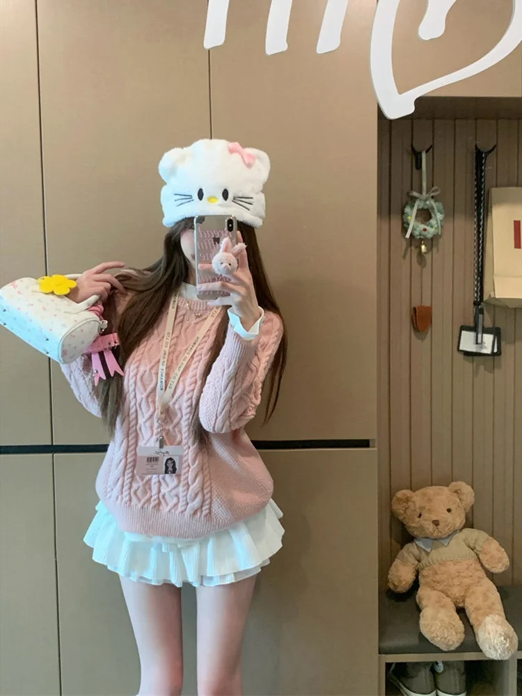 Новый женский вязаный свитер с длинными рукавами и круглым вырезом, мягкий, с бахромой, уютный, комфортный, для весны
Новый женский вязаный свитер с длинными рукавами и круглым вырезом, мягкий, с бахромой, уютный, комфортный, для весны