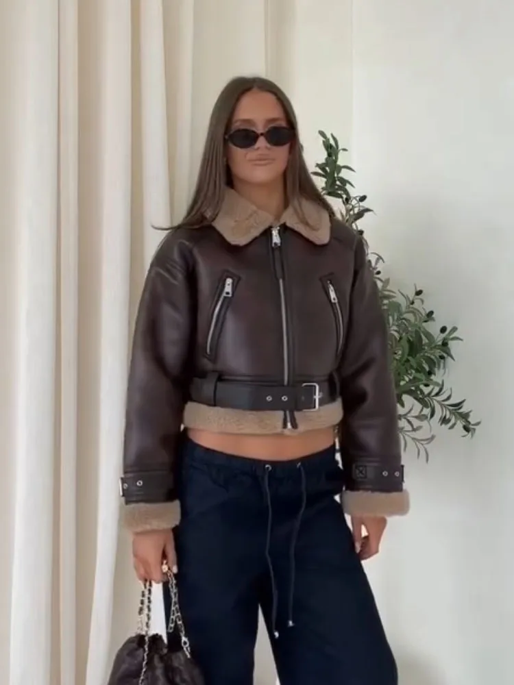 HH Fashion Female Long Sleeves Jacket High Street Short Coats Women Casual Lapel Zipper Pocket Waistband Decoration Slim Jacket
HH Fashion Female Long Sleeves Jacket High Street Short Coats Women Casual Lapel Zipper Pocket Waistband Decoration Slim Jacket
