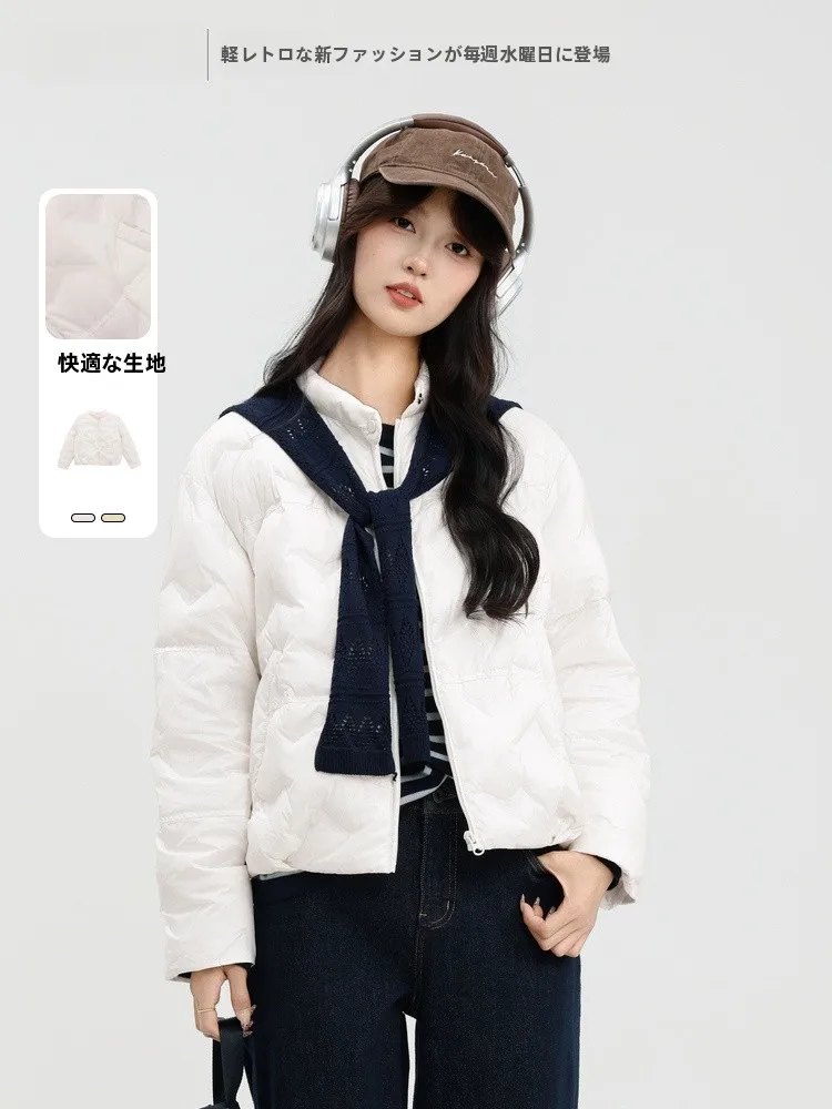 Lightweight Goose down Jacket round Neck Short Style Casual Fit Women's Winter Coat Versatile Basic Color Zipper Closure
Lightweight Goose down Jacket round Neck Short Style Casual Fit Women's Winter Coat Versatile Basic Color Zipper Closure