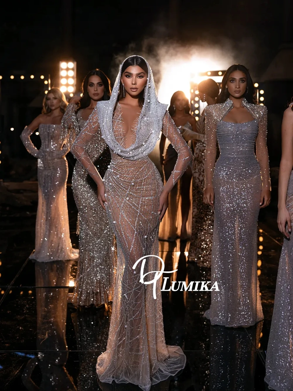 Eye-catching Sheer Mesh Sparkly Beaded Prom Dress Unique Deep V Neck Illusion Slim Fit Mermaid Evening Gown For Party Red Carpet
Eye-catching Sheer Mesh Sparkly Beaded Prom Dress Unique Deep V Neck Illusion Slim Fit Mermaid Evening Gown For Party Red Carpet