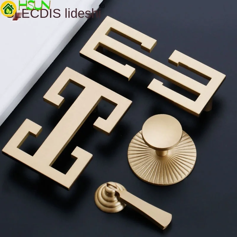 Classical Chinese pure copper cabinet handle solid thickened wardrobe Brass Handle furniture hardware accessories
Classical Chinese pure copper cabinet handle solid thickened wardrobe Brass Handle furniture hardware accessories