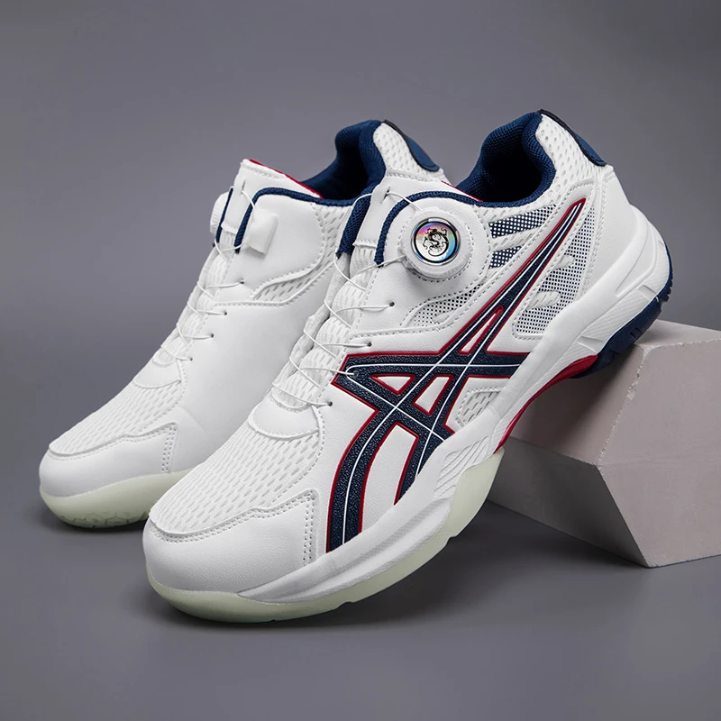 New Men Badminton Shoes Lightweight Volleyball Shoes Ping Pong Indoor Sport Sports Shoes Professional Tennis Training Sneakers
New Men Badminton Shoes Lightweight Volleyball Shoes Ping Pong Indoor Sport Sports Shoes Professional Tennis Training Sneakers