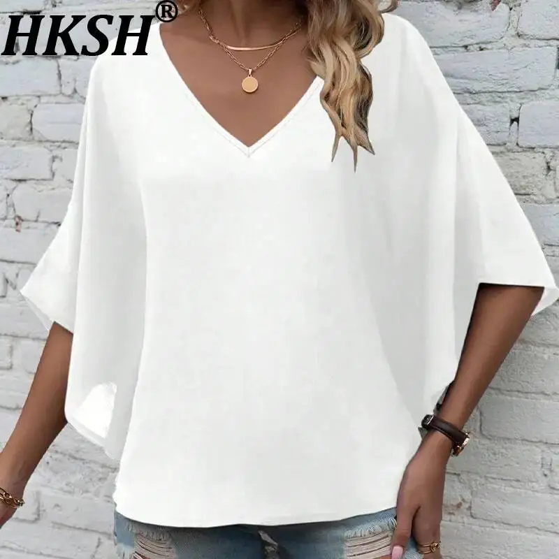 HKSH Women T-shirt Elegant Solid Color Batwing Sleeve Pullover V-Neck Loose Top Casual Fashion Tide Chic Tees New Summer HK24183
HKSH Women T-shirt Elegant Solid Color Batwing Sleeve Pullover V-Neck Loose Top Casual Fashion Tide Chic Tees New Summer HK24183