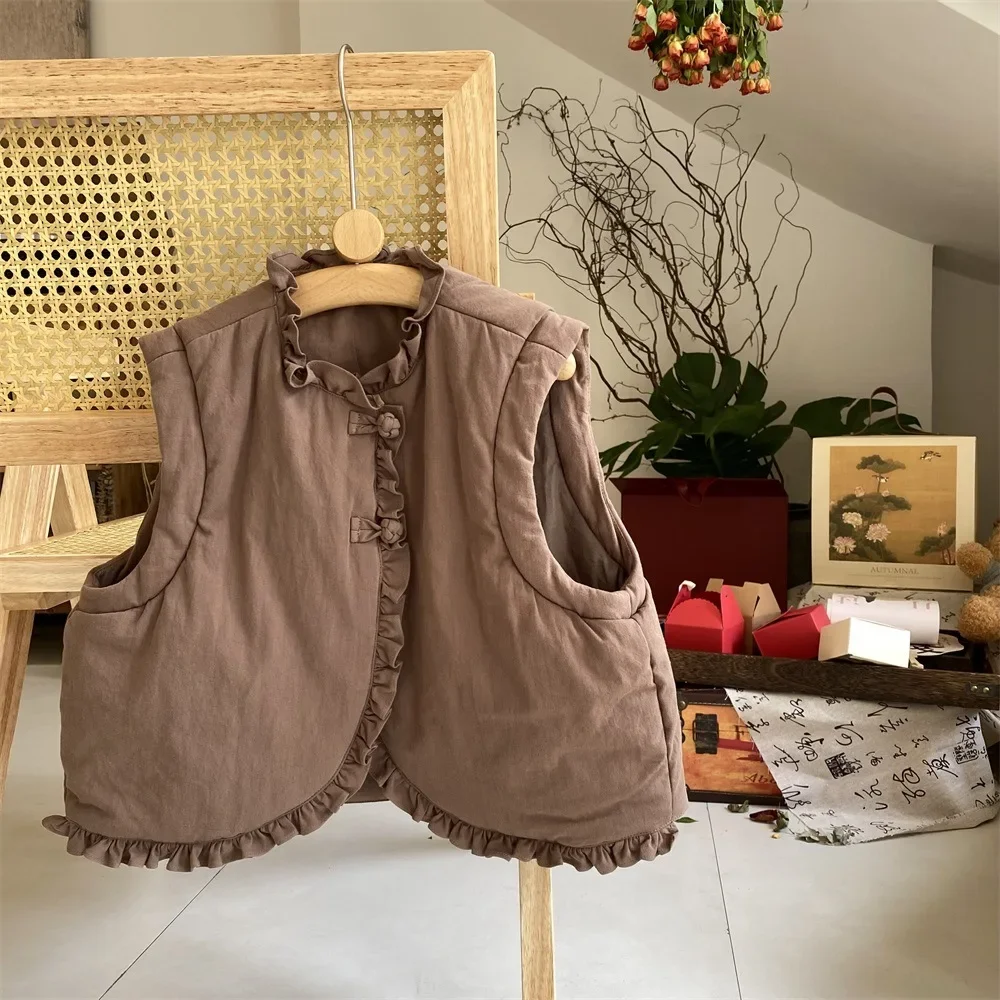 2024 Autumn and Winter New Forest Girls Vest Cotton Jacket To Wear Children Lace Padded Top Toddler Girl Winter Clothes
2024 Autumn and Winter New Forest Girls Vest Cotton Jacket To Wear Children Lace Padded Top Toddler Girl Winter Clothes