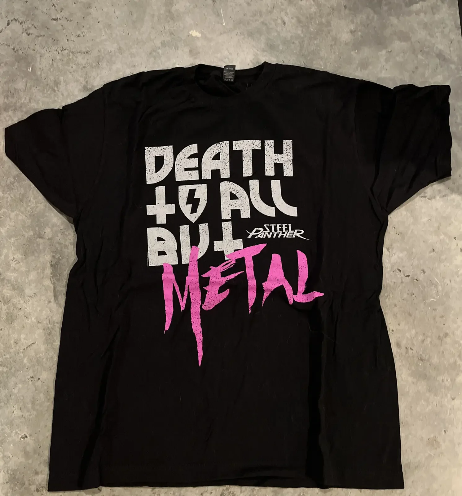 Рубашка со стальной пантерой Death To All, но металлическая, мужская, большая, мягкая
Рубашка со стальной пантерой Death To All, но металлическая, мужская, большая, мягкая