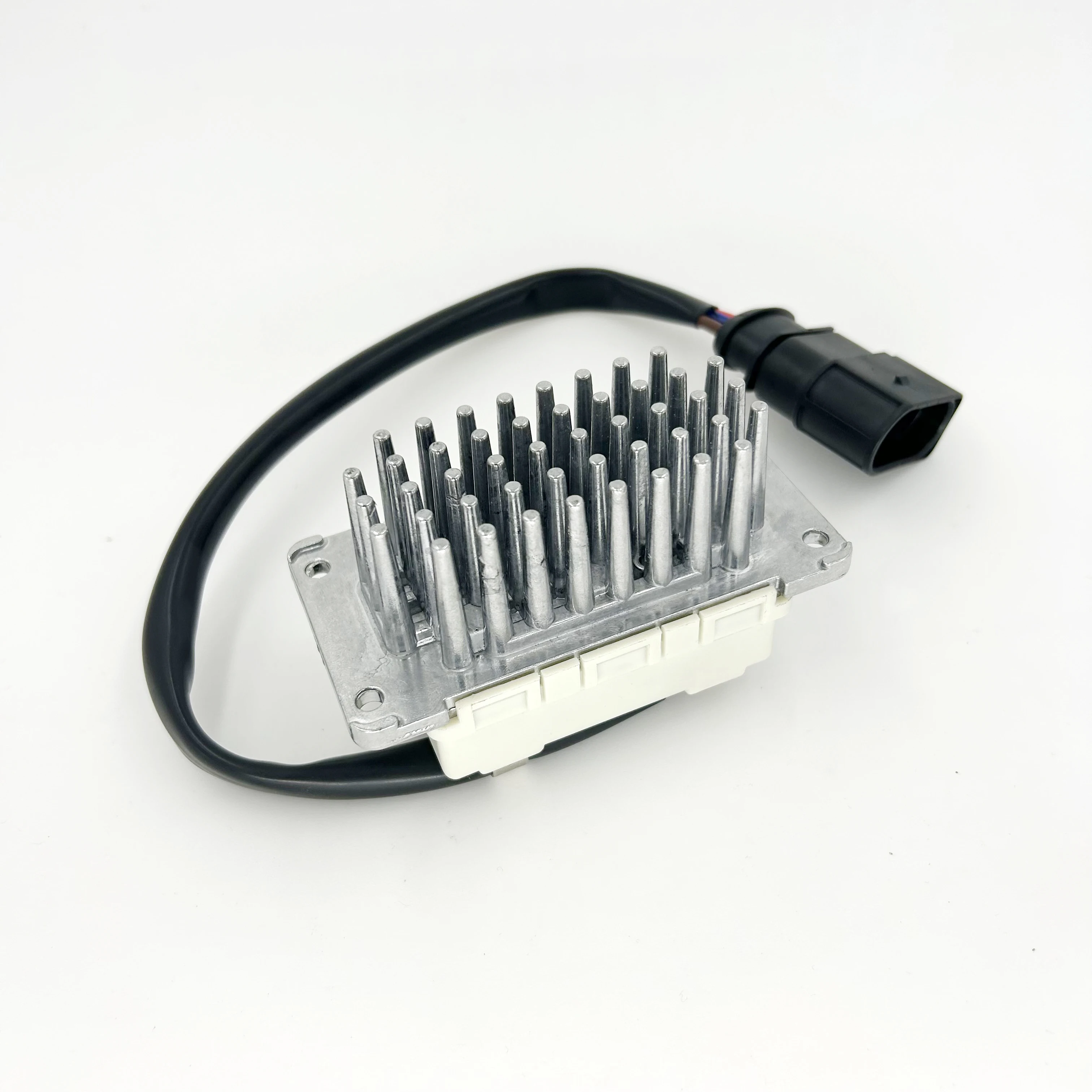 3D0907521A 3D0907521 5DS006455-08 Cooling System Blower Resistance For VW Phaeton Bentley SUPERSPORTS CONTI Car Accessories
3D0907521A 3D0907521 5DS006455-08 Cooling System Blower Resistance For VW Phaeton Bentley SUPERSPORTS CONTI Car Accessories
