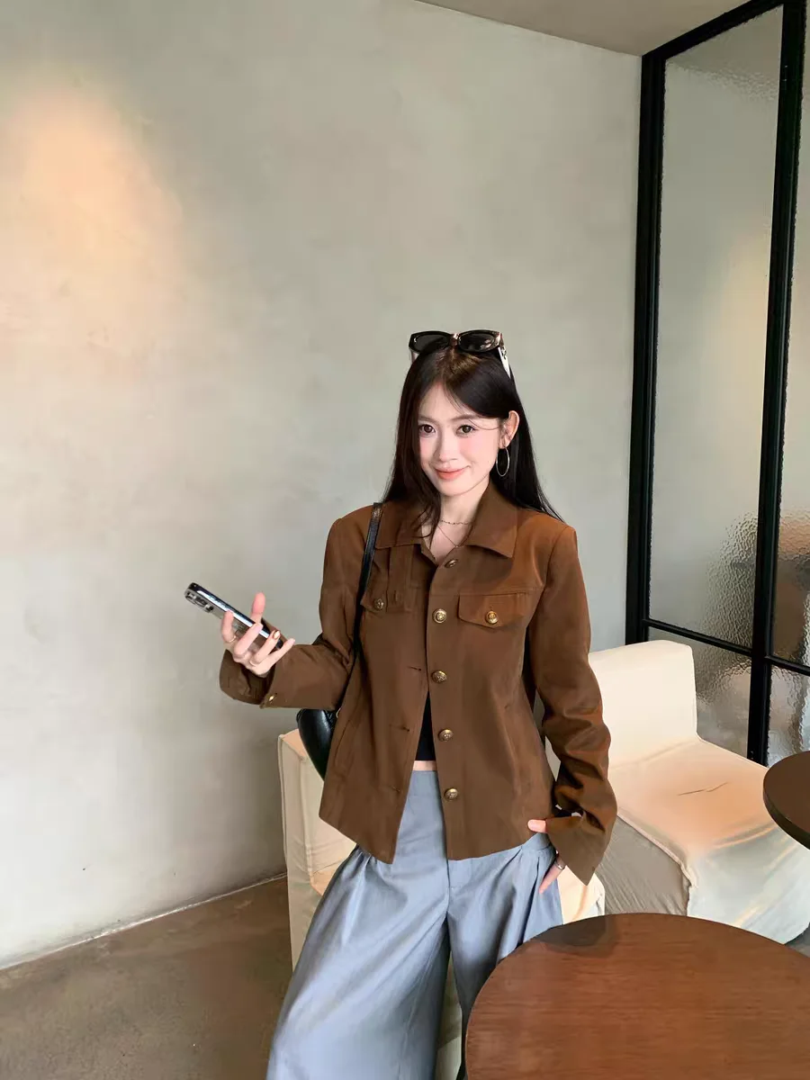 Куртки-бомберы, длинные женские осенние атласные куртки-стойки с воротником-стойкой, блестящие, расшитые блестками, уникальные вечерние, на шнуровке, темно-синий, подарок, смешанные, плиссированные, шикарные
Куртки-бомберы, длинные женские осенние атласные куртки-стойки с воротником-стойкой, блестящие, расшитые блестками, уникальные вечерние, на шнуровке, темно-синий, подарок, смешанные, плиссированные, шикарные