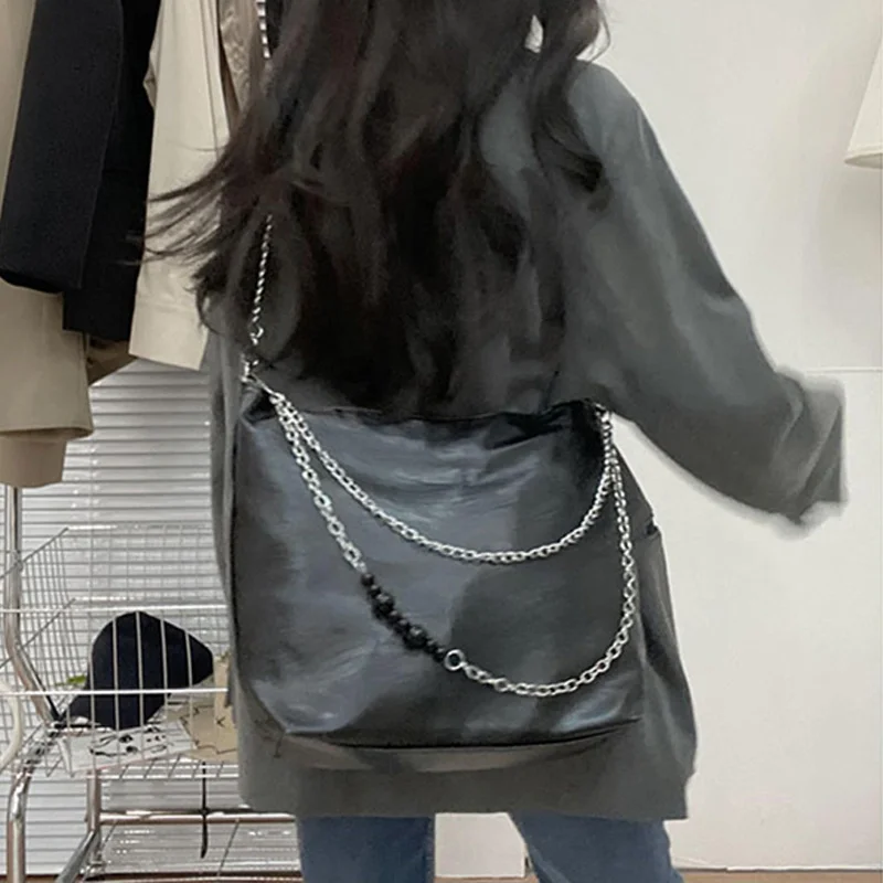 Women's 2023 New Messenger Chain Crossbody Bags Sweet and Cool Hot Girl Large-capacity Black Shoulder Tote Bag
Women's 2023 New Messenger Chain Crossbody Bags Sweet and Cool Hot Girl Large-capacity Black Shoulder Tote Bag