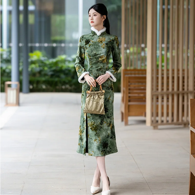 Зимнее плотное китайское платье в новом китайском стиле, улучшенное Cheongsam для молодых женщин, облегающее платье в стиле ретро с длинными рукавами, платье Qipao
Зимнее плотное китайское платье в новом китайском стиле, улучшенное Cheongsam для молодых женщин, облегающее платье в стиле ретро с длинными рукавами, платье Qipao