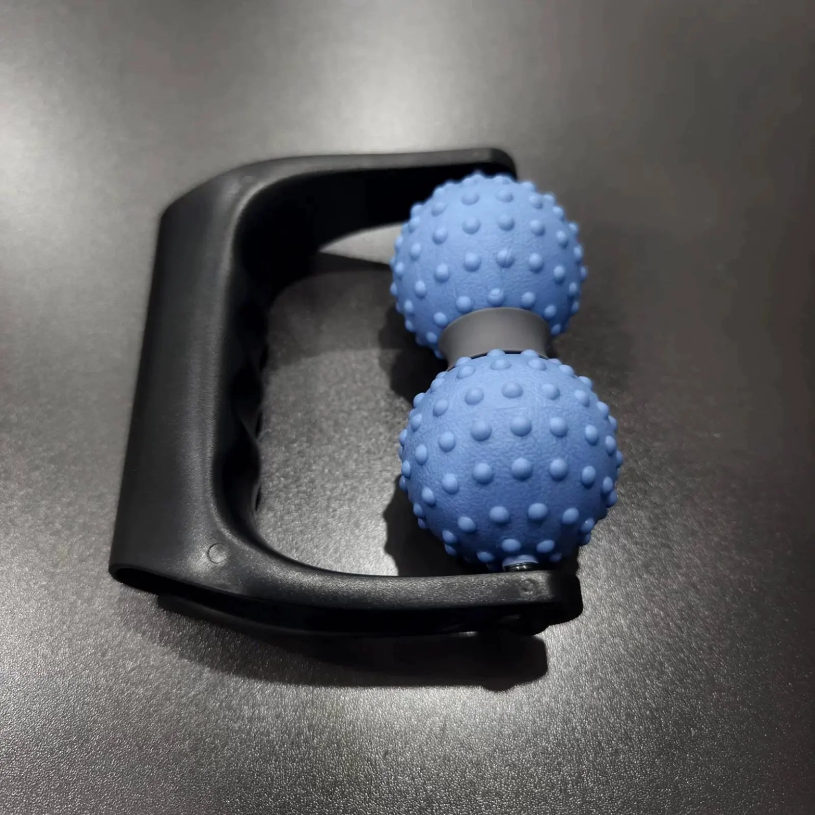 Double Ball Massage Roller Ergonomic Grip Double Ball Massager Handheld Massage Roller Anti-Slip Handle Fitness Accessory
Double Ball Massage Roller Ergonomic Grip Double Ball Massager Handheld Massage Roller Anti-Slip Handle Fitness Accessory