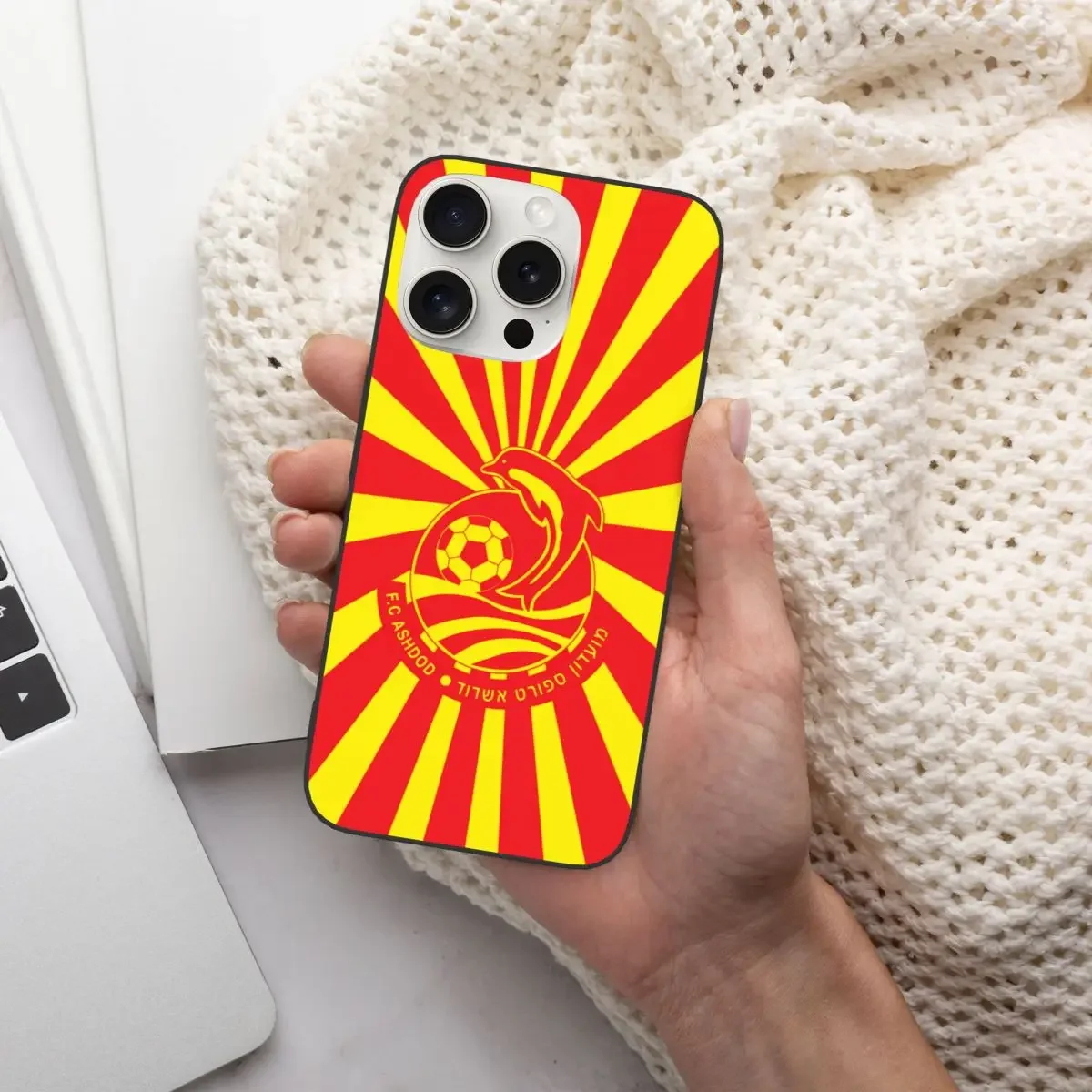 Чехол Ashdod FC для iPhone 15 14 13 Pro Max Mini Plus, Мягкий Силиконовый противоударный чехол
Чехол Ashdod FC для iPhone 15 14 13 Pro Max Mini Plus, Мягкий Силиконовый противоударный чехол