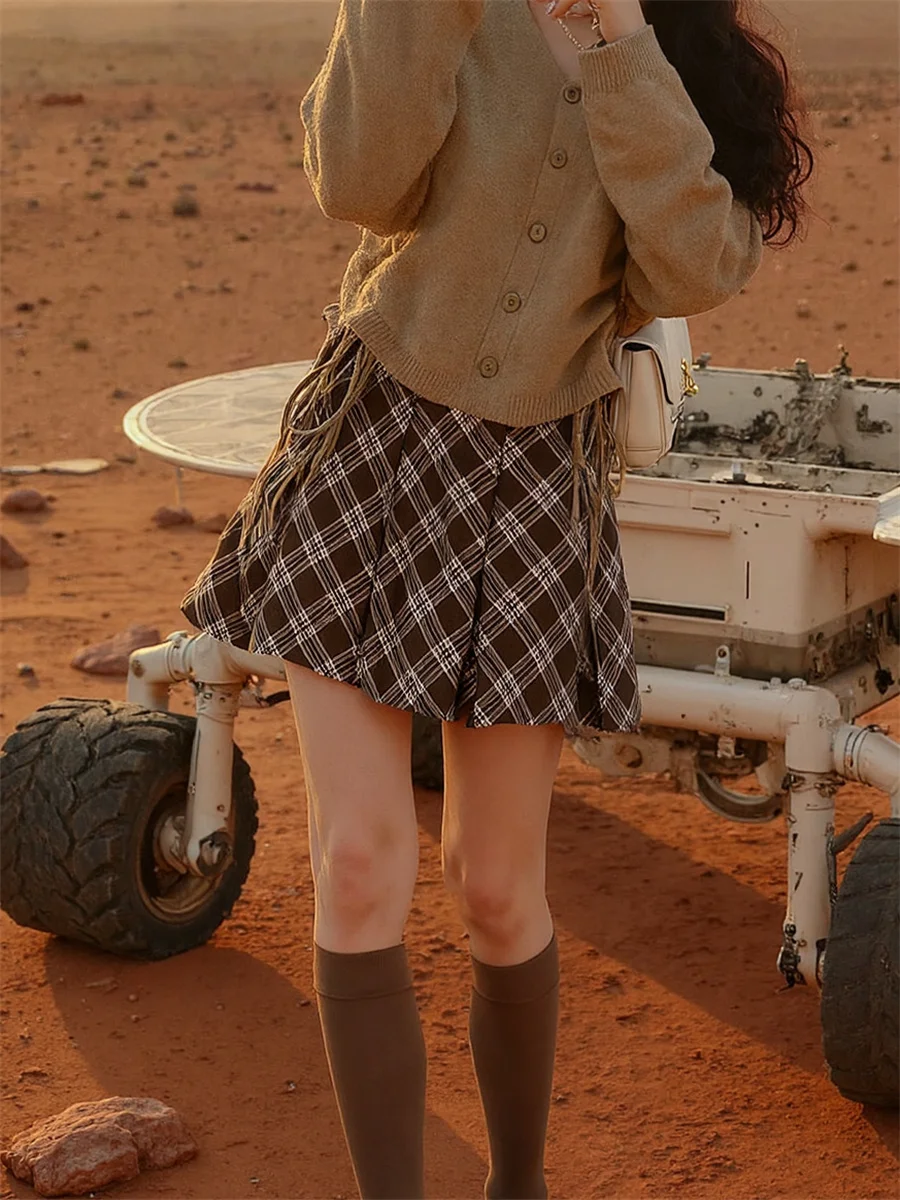 Клетчатые коричневые юбки, женские тюлевые лоскутные сетчатые эстетические струящиеся элегантные шикарные гофрированные юбки для банкета, выпускного вечера, свадебной вечеринки
Клетчатые коричневые юбки, женские тюлевые лоскутные сетчатые эстетические струящиеся элегантные шикарные гофрированные юбки для банкета, выпускного вечера, свадебной вечеринки