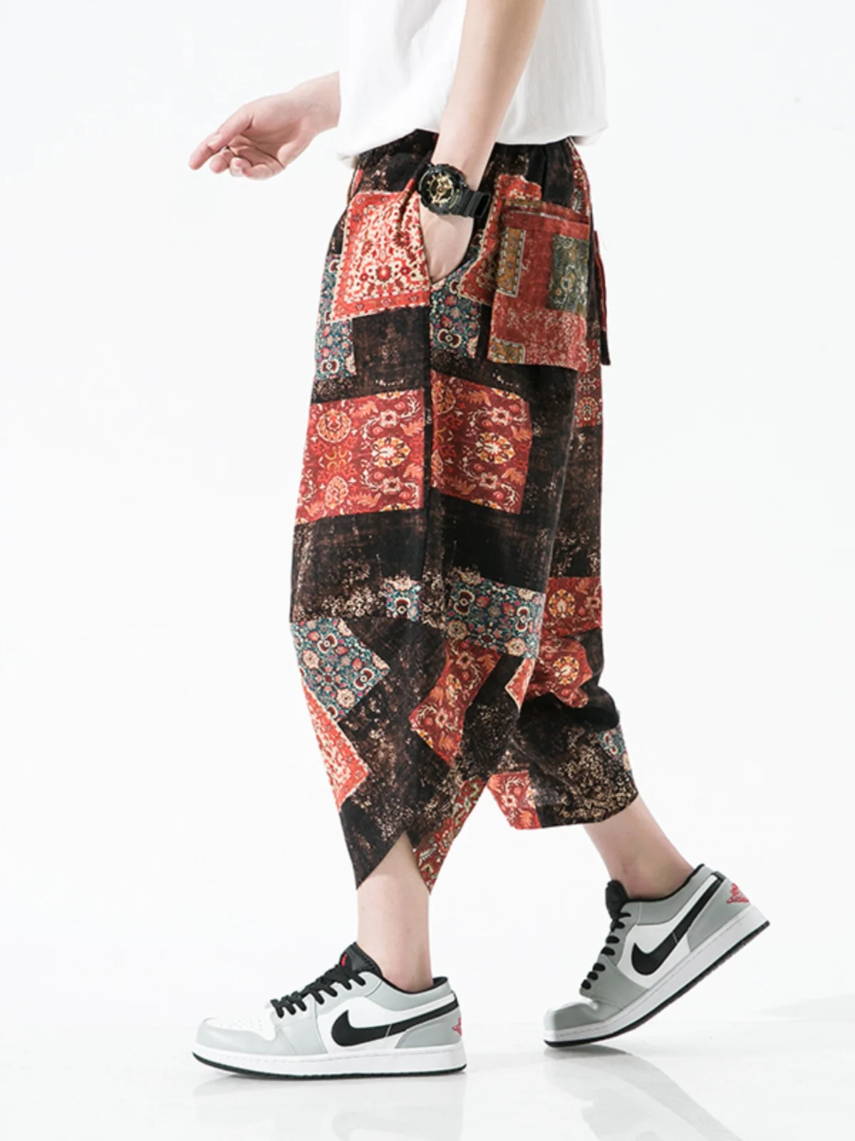 Мужские летние повседневные брюки из льна и хлопка с принтом, широкие штанины, свободный крой, дышащие, для спорта и пляжа
Мужские летние повседневные брюки из льна и хлопка с принтом, широкие штанины, свободный крой, дышащие, для спорта и пляжа