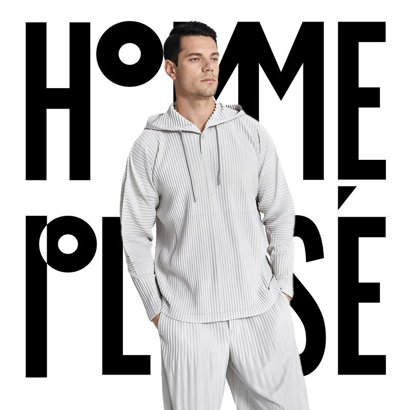 Pleats Pleated Men Hoodies Menswear Folding Sweater 2023 Summer New Hooded Mens Coat Streetwear Casual
Pleats Pleated Men Hoodies Menswear Folding Sweater 2023 Summer New Hooded Mens Coat Streetwear Casual