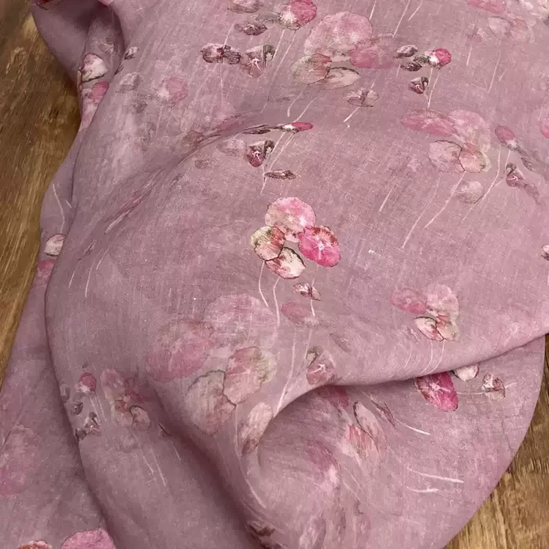 Pure ramie powder purple printed fabric, used for making high-end summer clothing sewing fabrics
Pure ramie powder purple printed fabric, used for making high-end summer clothing sewing fabrics