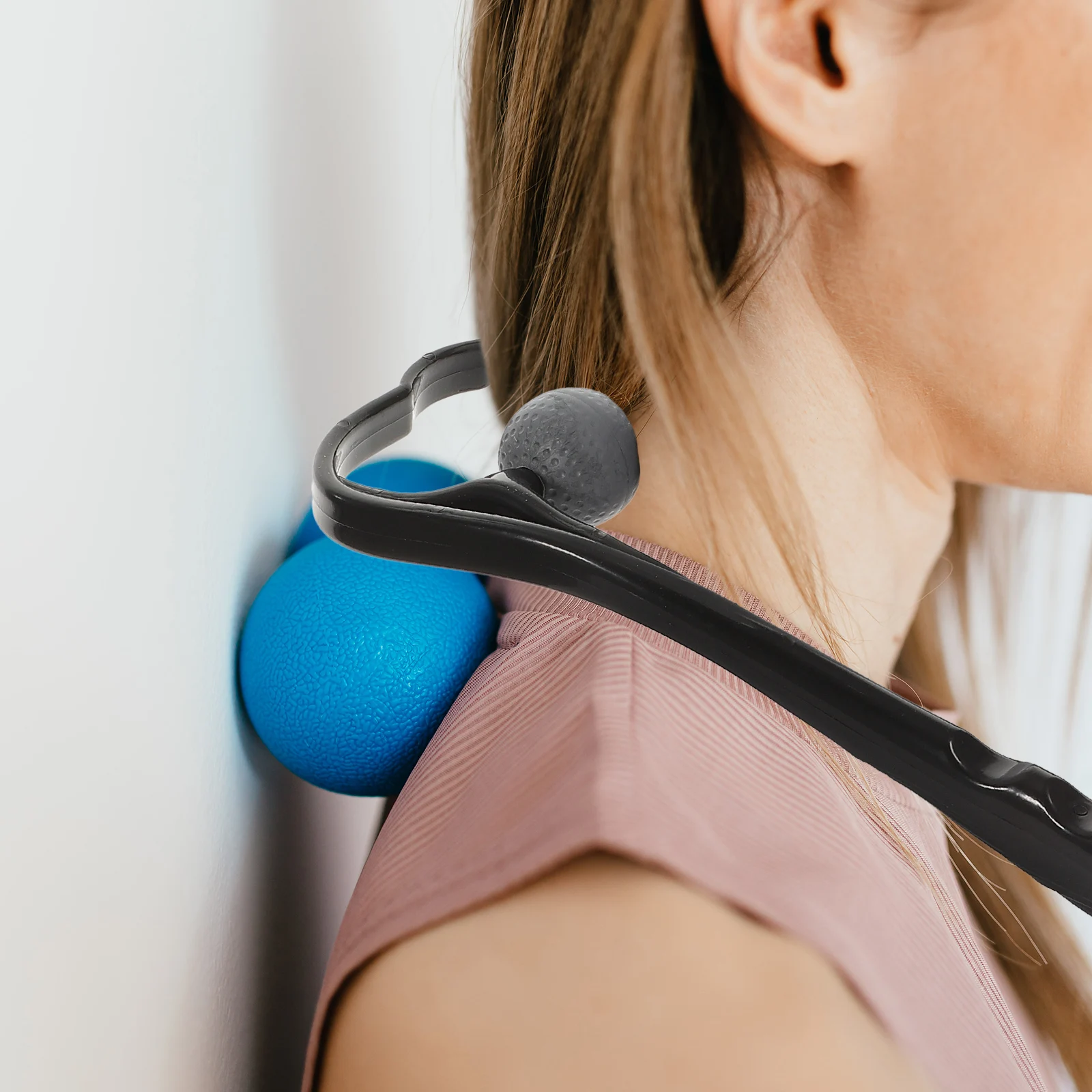 1pc Handheld Neck Massager Portable Cervical Device Ergonomic Black TPR Manual Massaging Machine Pain Relief Tool Gift
1pc Handheld Neck Massager Portable Cervical Device Ergonomic Black TPR Manual Massaging Machine Pain Relief Tool Gift