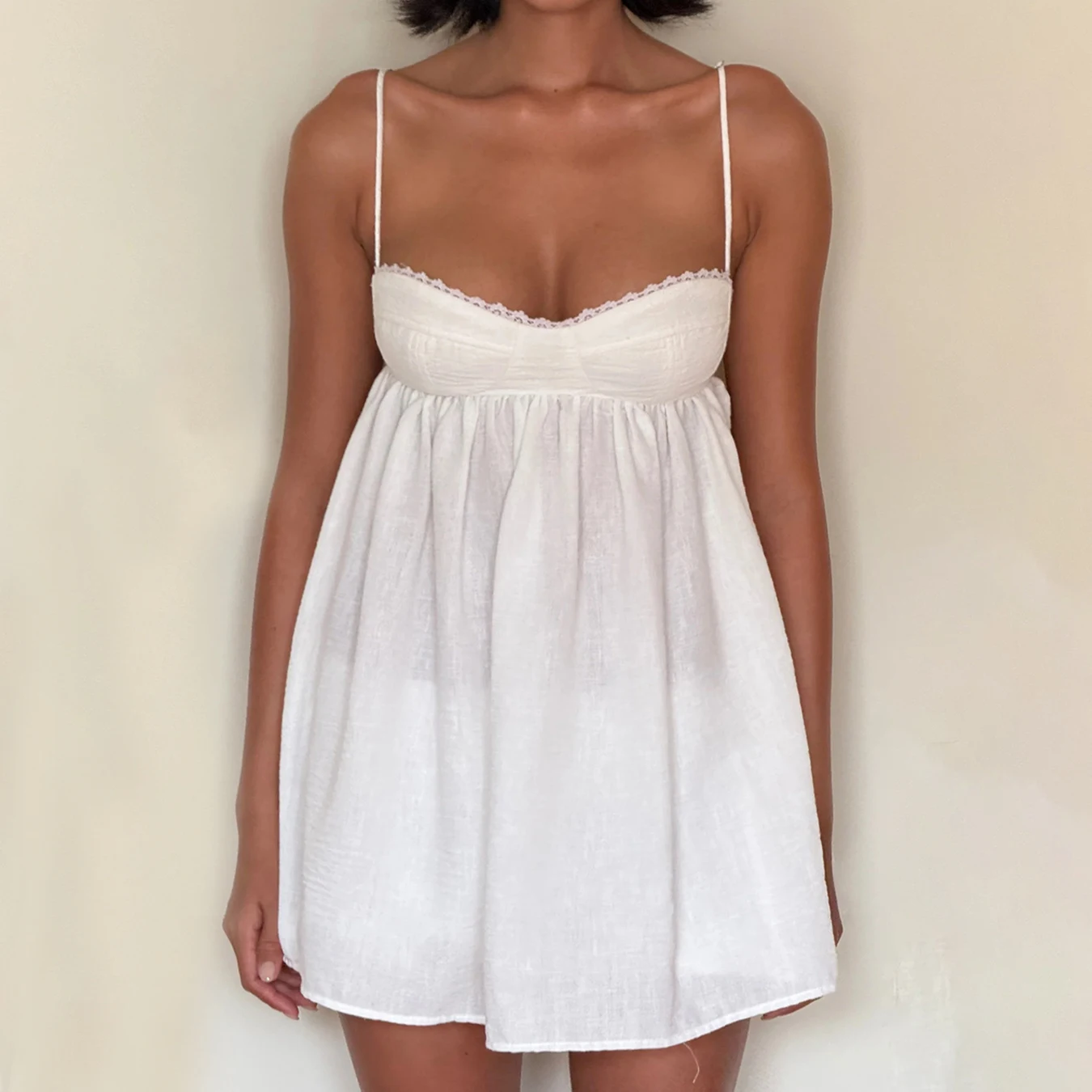 New sexy backless camisole pajama shorts two-piece set loose outerwear home wear
New sexy backless camisole pajama shorts two-piece set loose outerwear home wear