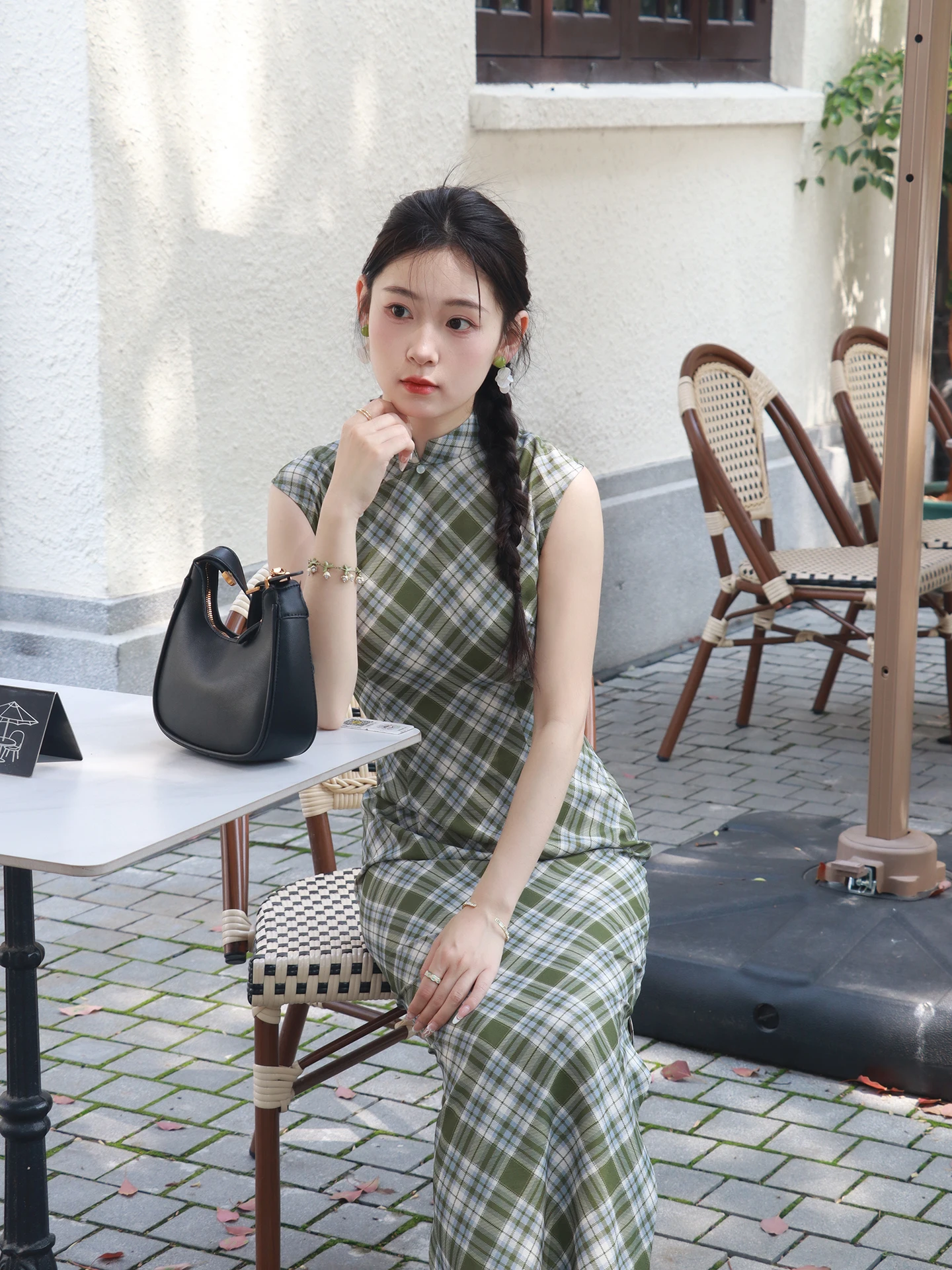 New Chinese Style Matcha Grid Long Green Plaid Artistic Summer Women's Daily High Slit Sleeveless Long Dress
New Chinese Style Matcha Grid Long Green Plaid Artistic Summer Women's Daily High Slit Sleeveless Long Dress