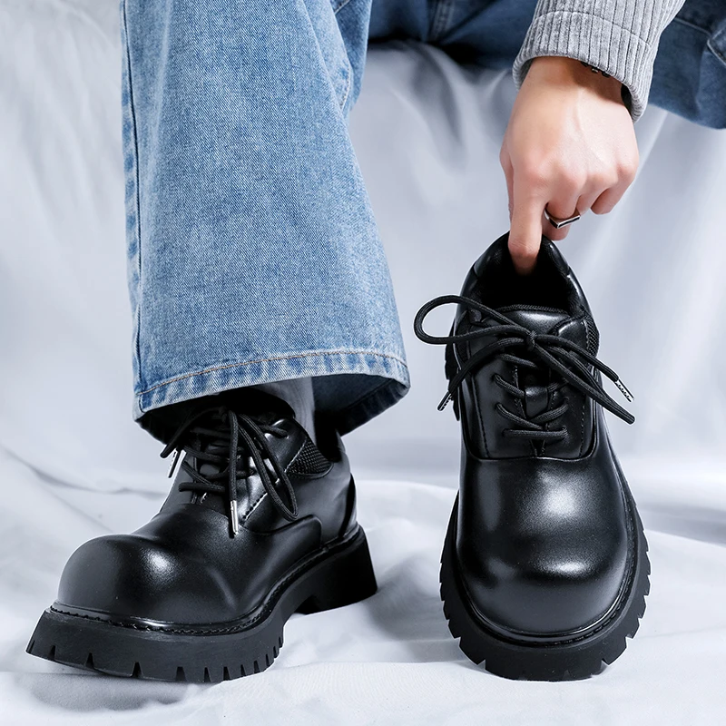 Leather Shoes for Man Fashion Designer Men Sneaker Mans Platform Derby Shoes High Quality Business Dress Shoes Zapatillas Hombre
Leather Shoes for Man Fashion Designer Men Sneaker Mans Platform Derby Shoes High Quality Business Dress Shoes Zapatillas Hombre