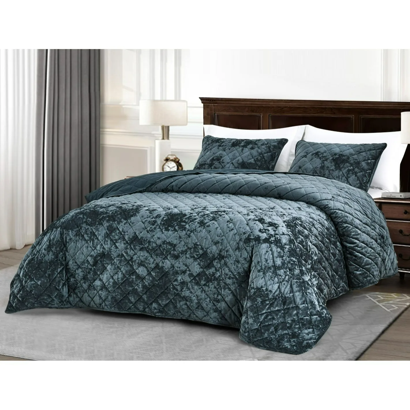 Lux 3-Piece Distressed Velvet Quilt Set, Plush Velvet Reversible Soft Brushed Microfiber Bedspread with Diamond Stitch Oversized King/King/Queen Size
Lux 3-Piece Distressed Velvet Quilt Set, Plush Velvet Reversible Soft Brushed Microfiber Bedspread with Diamond Stitch Oversized King/King/Queen Size