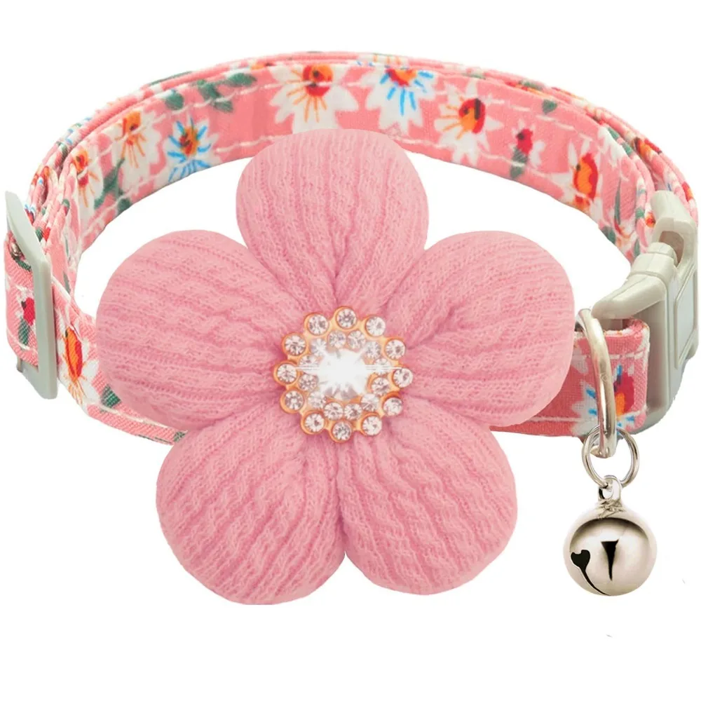 Fashion Adjustable 3D Flower Dog Collar Nylon Quick Release Floral Pet Collar with Bell Rhinestone Pet Shining Collar Daily Walk
Fashion Adjustable 3D Flower Dog Collar Nylon Quick Release Floral Pet Collar with Bell Rhinestone Pet Shining Collar Daily Walk