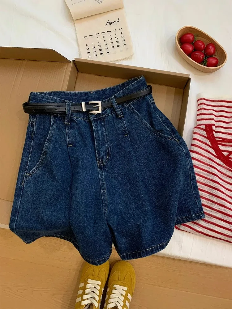 Deep Blue Denim Short Pants Women's Summer Thin High Waist Slim A-Line Wide Leg Four Heat Pants Casual High Waist Loose Fit
Deep Blue Denim Short Pants Women's Summer Thin High Waist Slim A-Line Wide Leg Four Heat Pants Casual High Waist Loose Fit