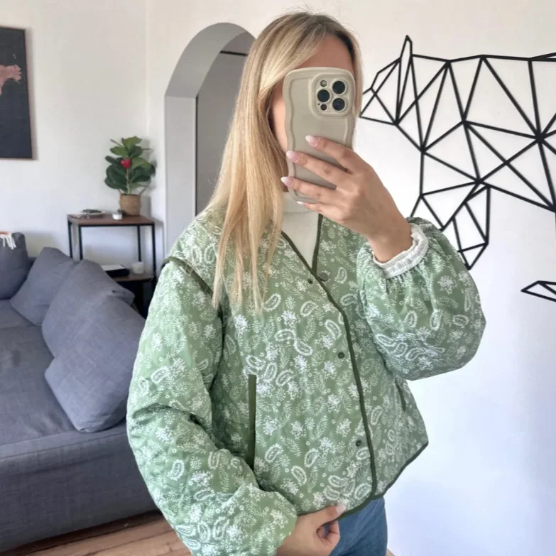 Women's Pink Printed Patchwork Jacket Long-term for Listing fashion women jacket 2025 new tops green women coats 6CFM
Women's Pink Printed Patchwork Jacket Long-term for Listing fashion women jacket 2025 new tops green women coats 6CFM