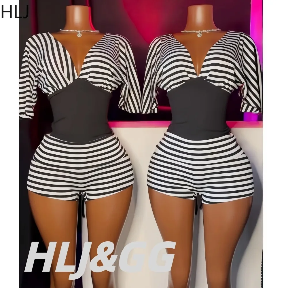 HLJ Y2K Sexy Black White Striped Patchwork Women's Matching Sets V Neck Crop Top and Shorts Matching Female Streetwear Summer
HLJ Y2K Sexy Black White Striped Patchwork Women's Matching Sets V Neck Crop Top and Shorts Matching Female Streetwear Summer