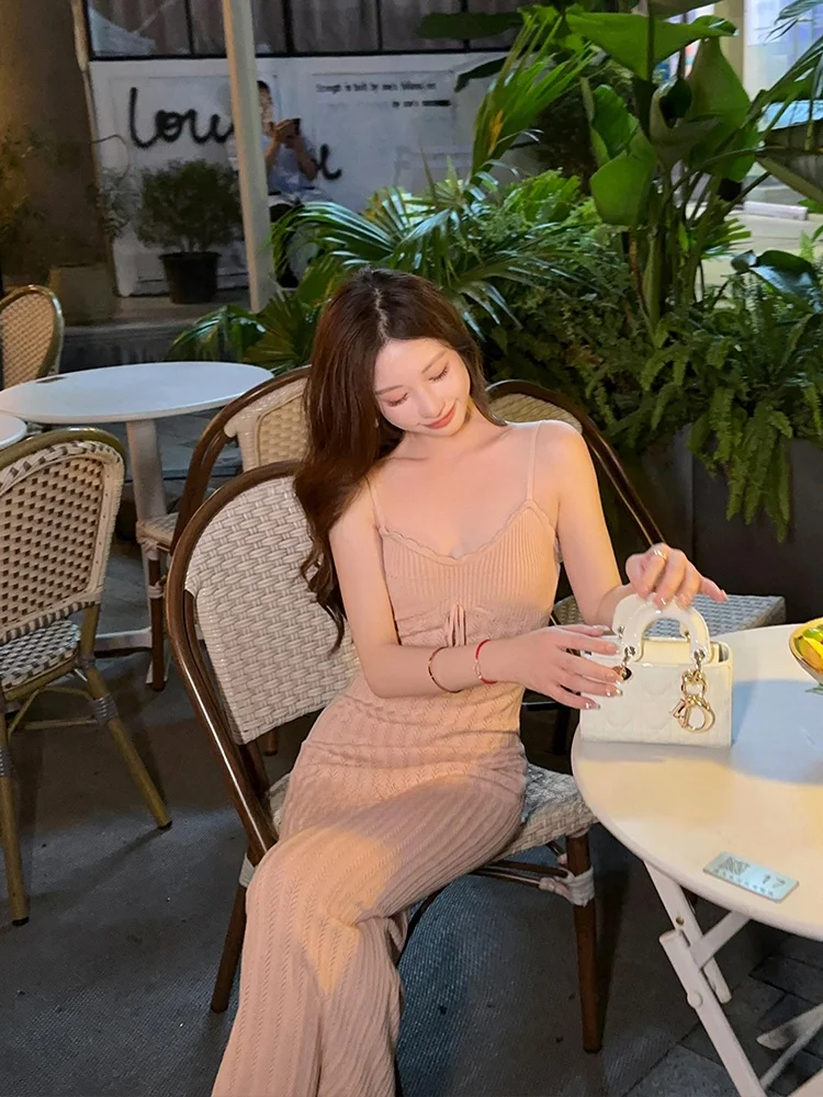 Мягкий белый женский кардиган из шерстяной смеси с эластаном, на пуговицах, универсальный, приталенный крой, весенняя верхняя одежда
Мягкий белый женский кардиган из шерстяной смеси с эластаном, на пуговицах, универсальный, приталенный крой, весенняя верхняя одежда