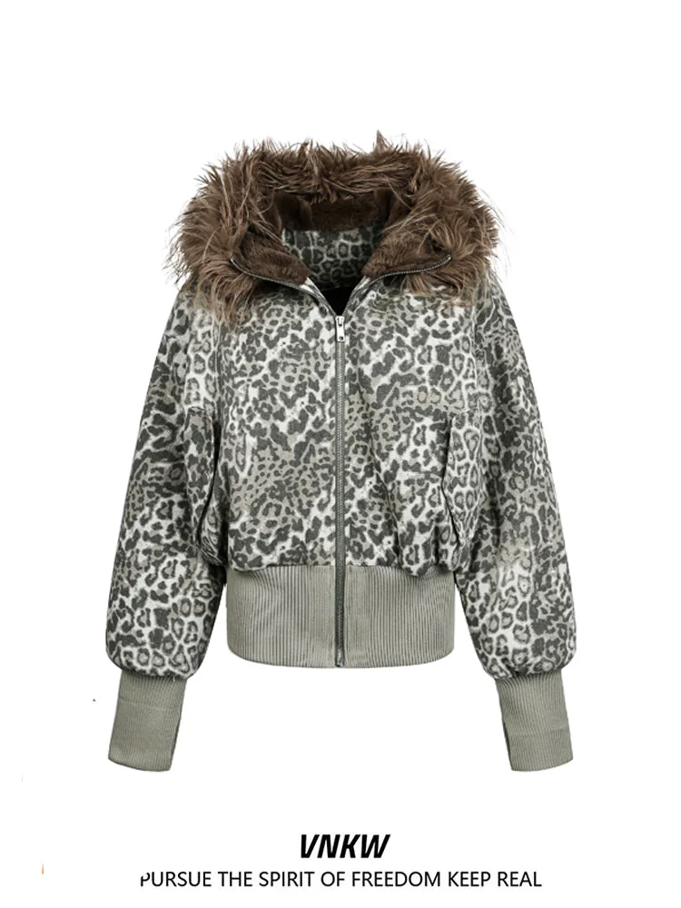 American Sle Thiened ort Jaet Cotton Coat with Fur Collar Leopard Print Warmth Youth Casual Loose Fit Teenage Faion
American Sle Thiened ort Jaet Cotton Coat with Fur Collar Leopard Print Warmth Youth Casual Loose Fit Teenage Faion
