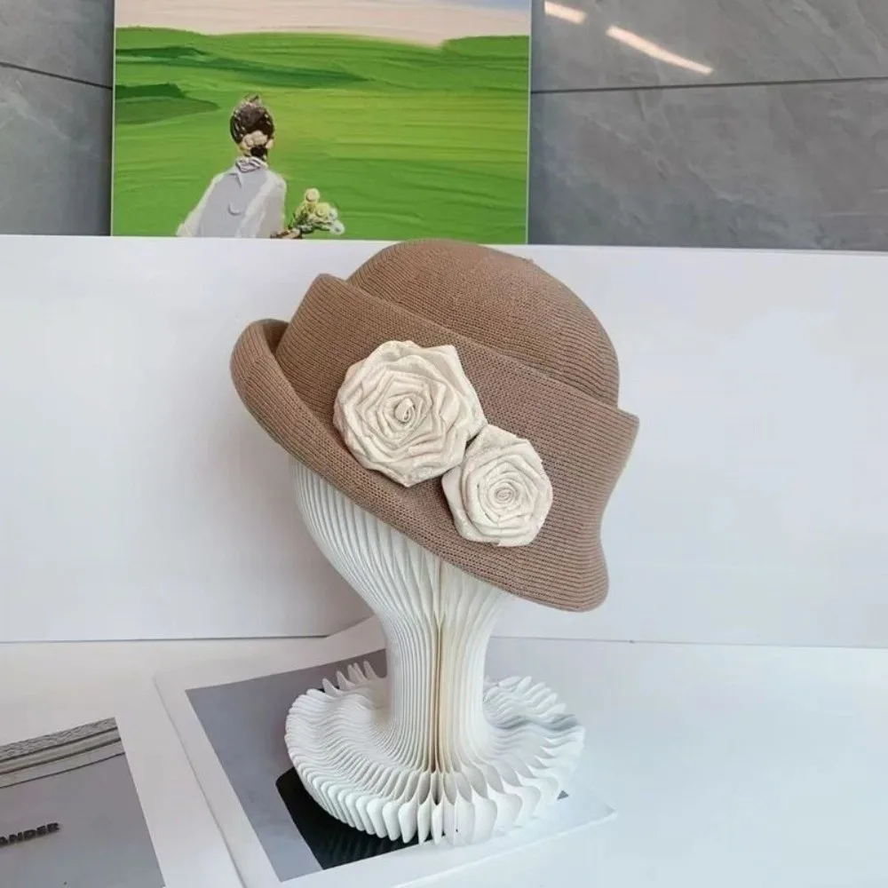 Breathable French Style Camellia Flower Cap Curl Brim Elegant Floral Bowler Hat British Hepburn Women's Formal hat Photography
Breathable French Style Camellia Flower Cap Curl Brim Elegant Floral Bowler Hat British Hepburn Women's Formal hat Photography