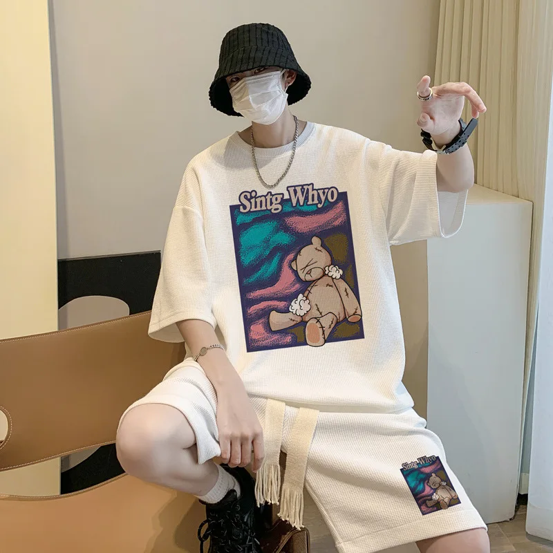 Комплект футболок с принтом медведя, мужская летняя дышащая спортивная одежда, повседневная свободная одежда больших размеров, комплект из двух предметов из полиэфирного волокна
Комплект футболок с принтом медведя, мужская летняя дышащая спортивная одежда, повседневная свободная одежда больших размеров, комплект из двух предметов из полиэфирного волокна